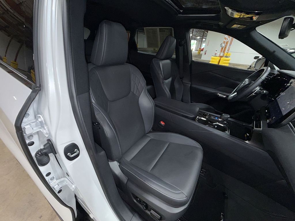 Thumbnail: 2024 Lexus RX - 11