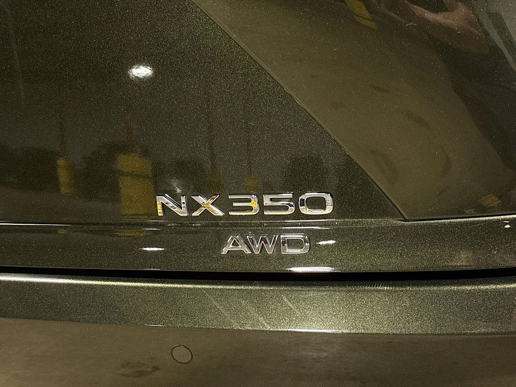 Thumbnail: 2025 Lexus ES - 6