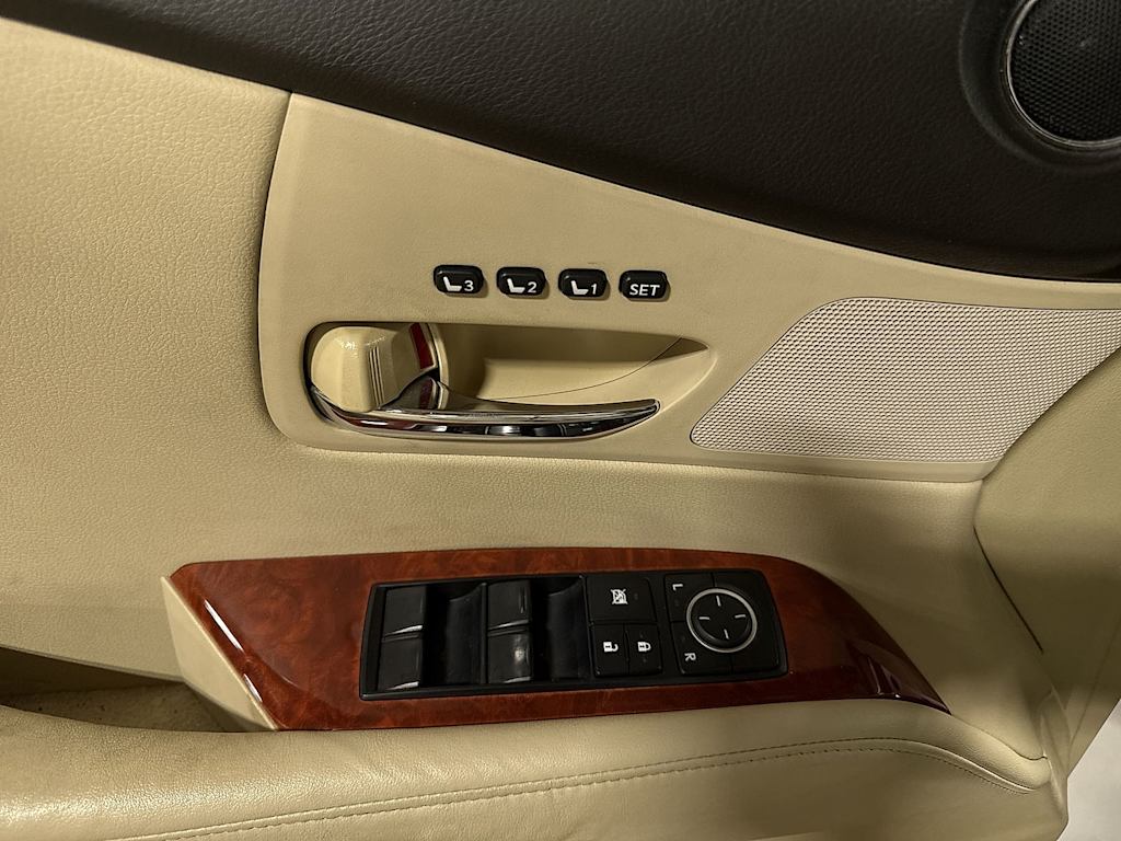 Thumbnail: 2010 Lexus RX - 23