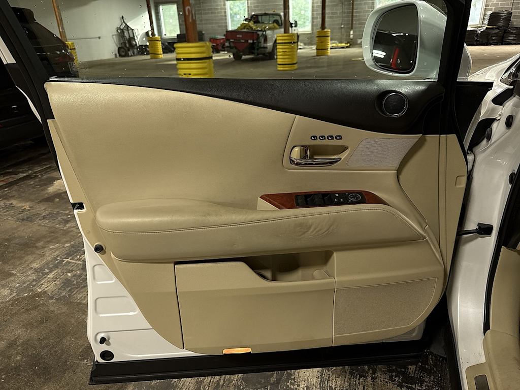 Thumbnail: 2010 Lexus RX - 27