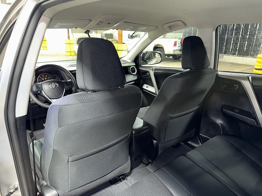 Thumbnail: 2016 Toyota RAV4 - 29