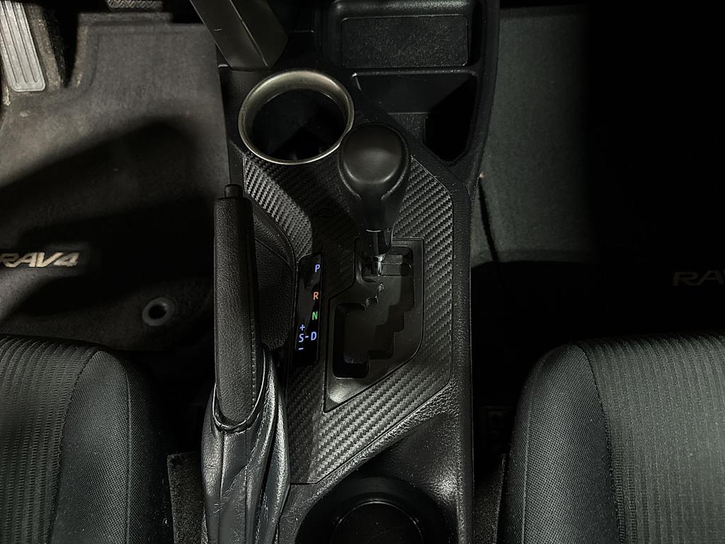 Thumbnail: 2015 Toyota RAV4 - 13