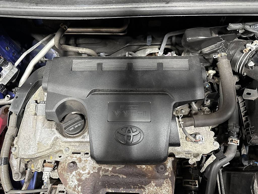 Thumbnail: 2015 Toyota RAV4 - 8