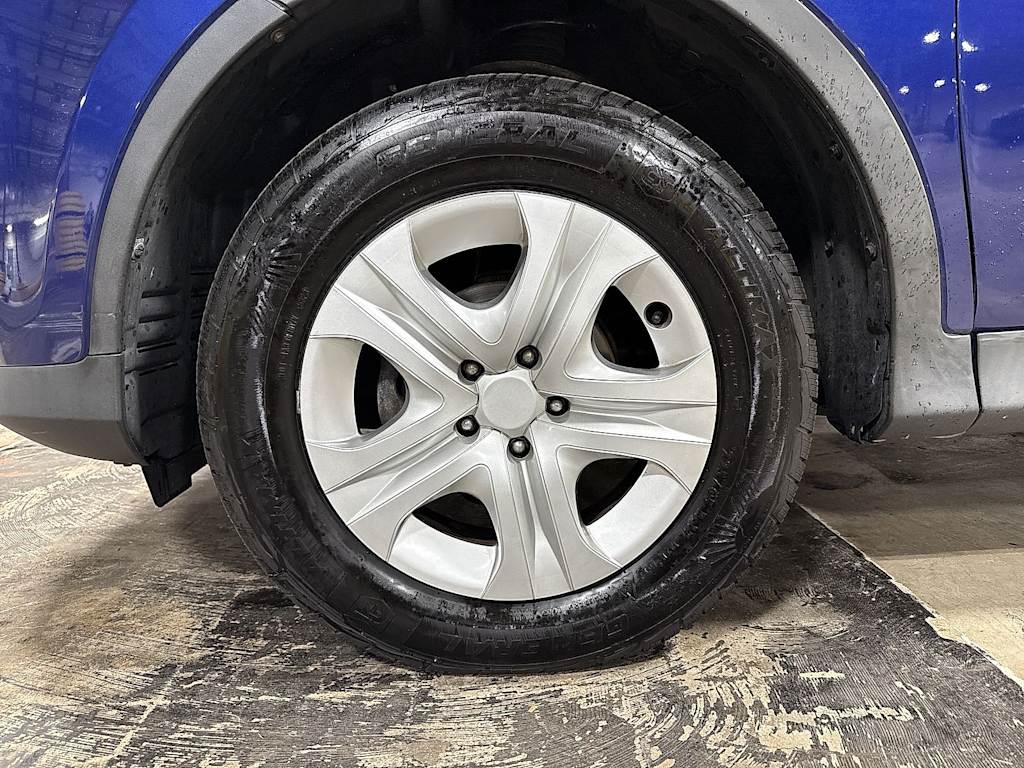 Thumbnail: 2015 Toyota RAV4 - 7