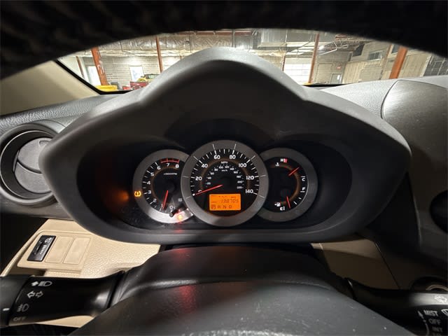 2012 Toyota RAV4 Limited 34