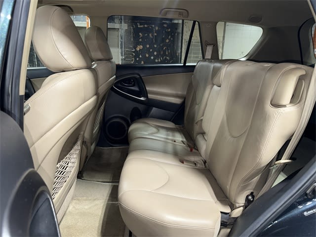 2012 Toyota RAV4 Limited 23