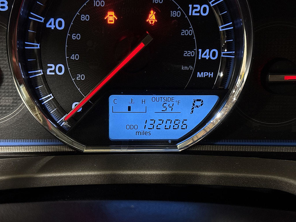 Thumbnail: 2015 Toyota RAV4 - 15