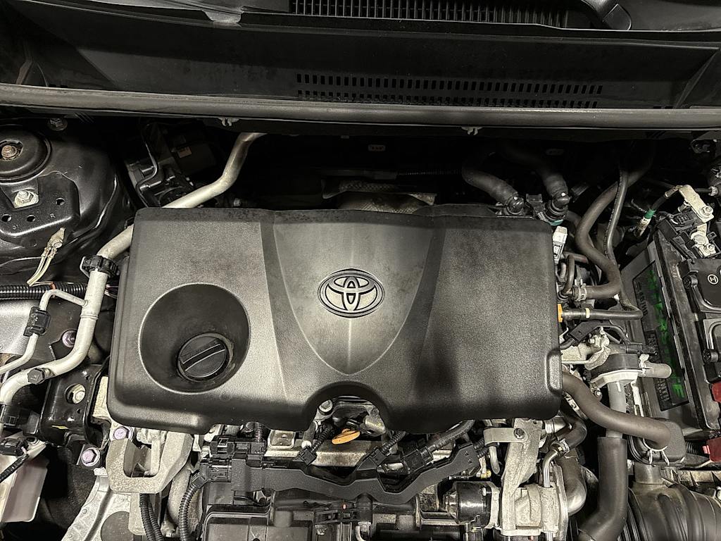 Thumbnail: 2019 Toyota RAV4 - 8