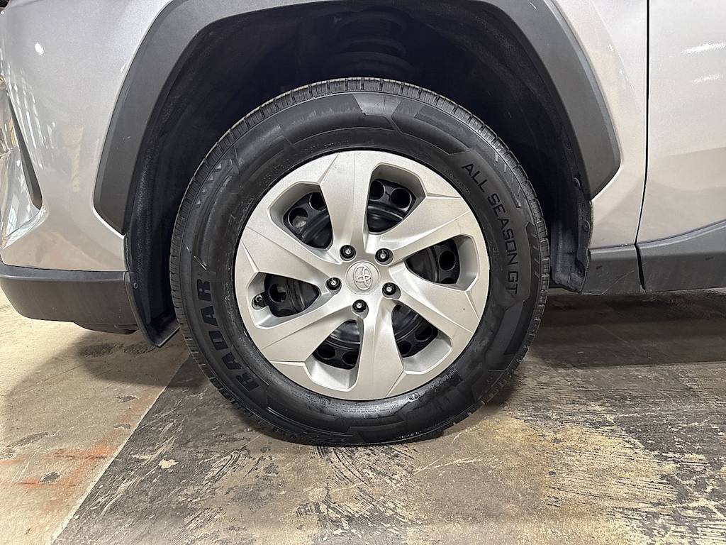 Thumbnail: 2023 Toyota RAV4 - 7
