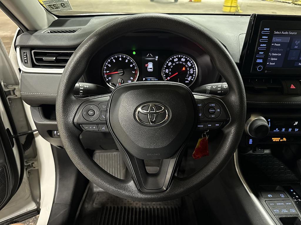 Thumbnail: 2022 Toyota RAV4 - 2