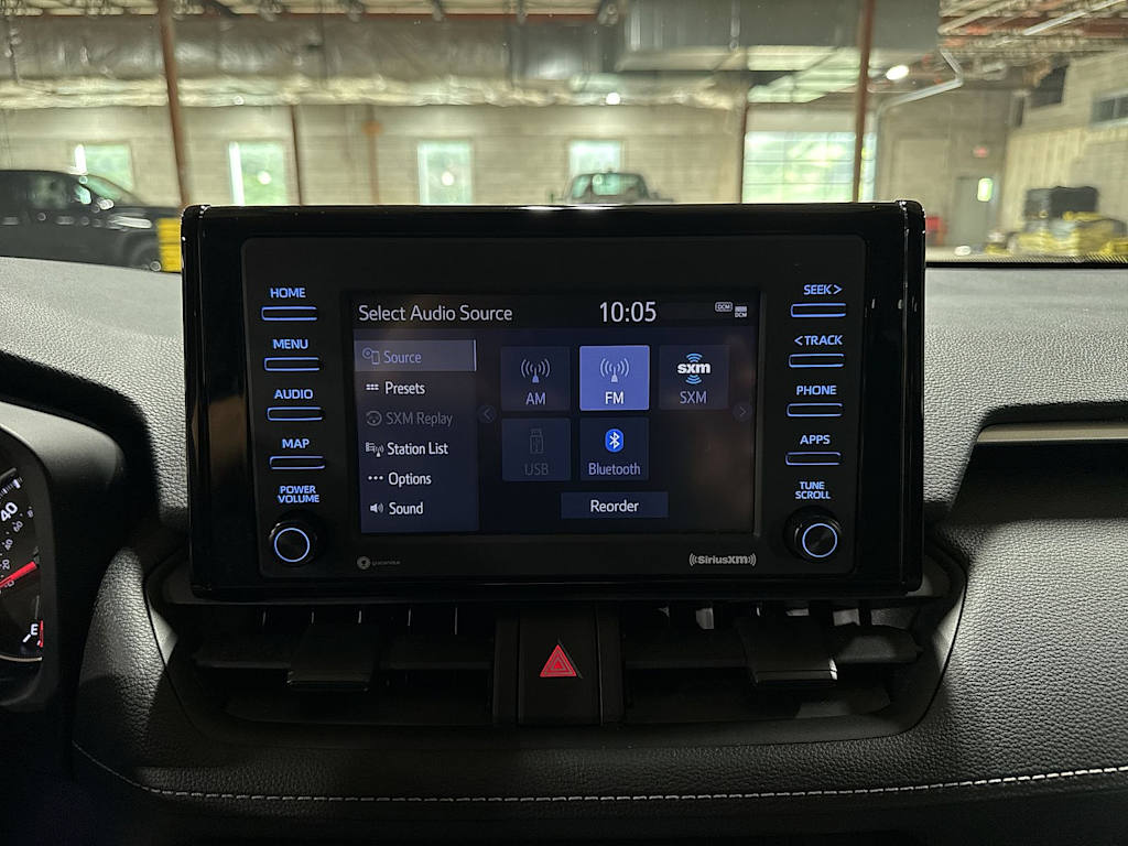 Thumbnail: 2022 Toyota RAV4 - 13