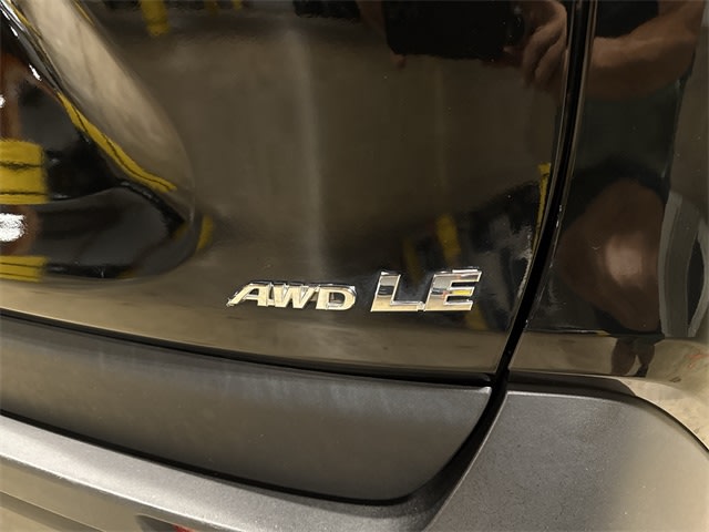 Thumbnail: 2022 Toyota RAV4 - 27