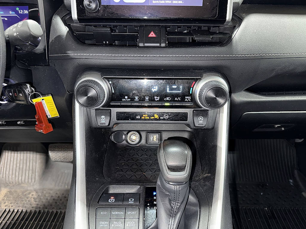 Thumbnail: 2024 Toyota RAV4 - 24