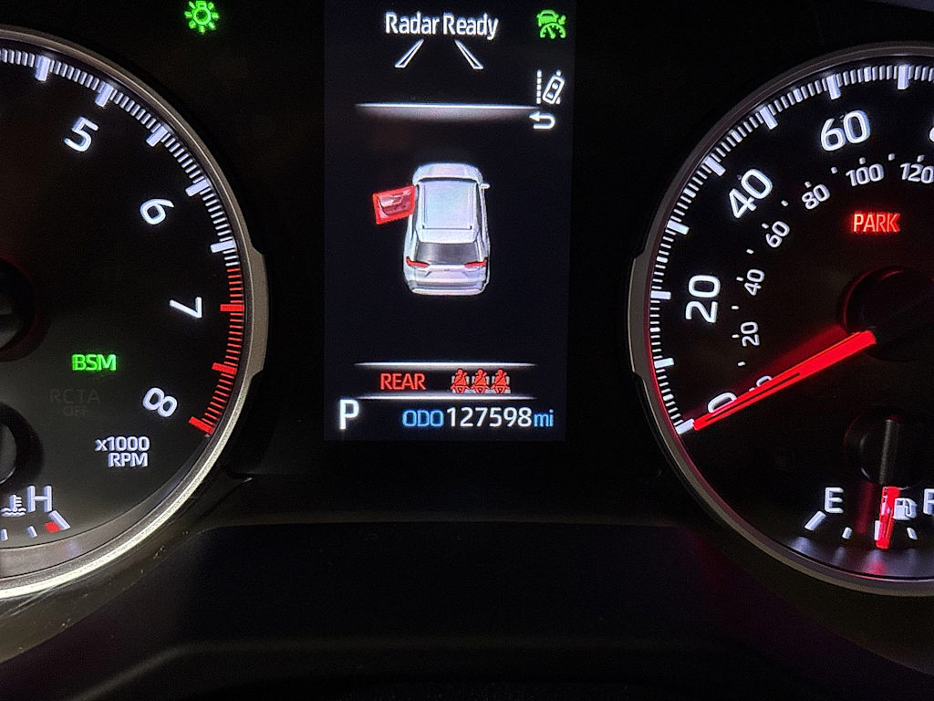 Thumbnail: 2021 Toyota RAV4 - 15