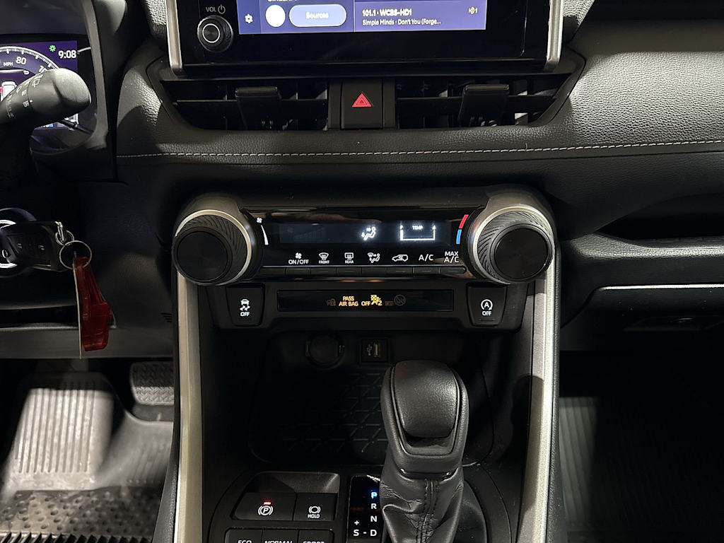 Thumbnail: 2024 Toyota RAV4 - 24