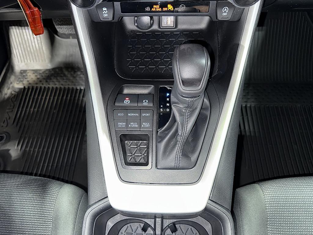 Thumbnail: 2024 Toyota RAV4 - 14