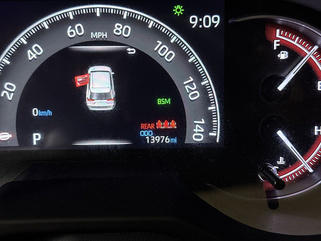 Thumbnail: 2024 Toyota RAV4 - 15