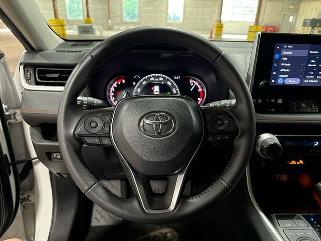 Thumbnail: 2024 Toyota RAV4 - 2