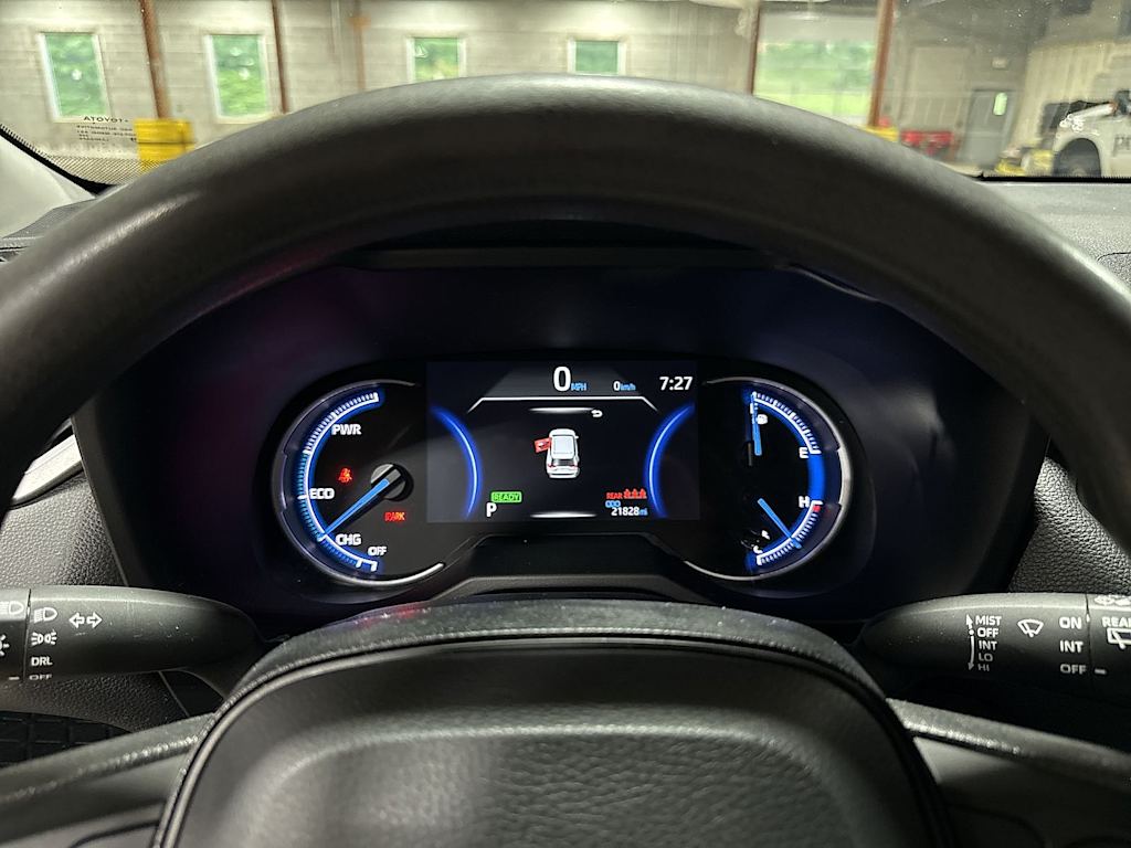 Thumbnail: 2023 Toyota RAV4 - 14
