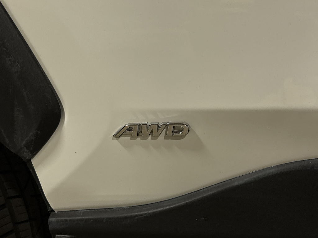 Thumbnail: 2023 Toyota RAV4 - 28