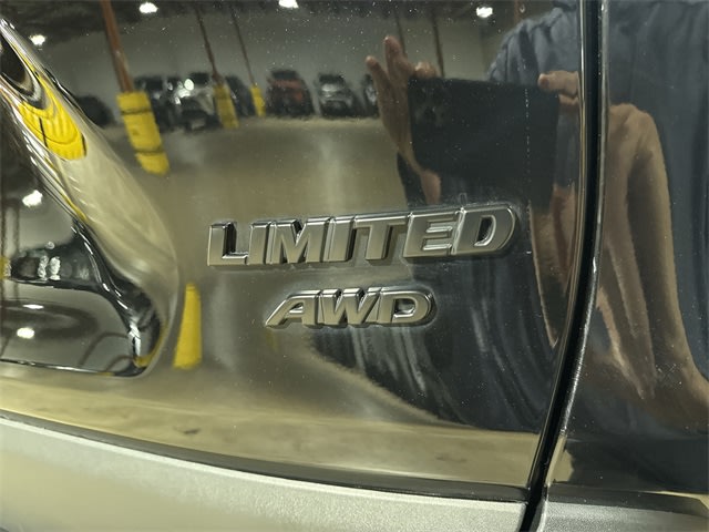 2023 Toyota RAV4 Limited 6