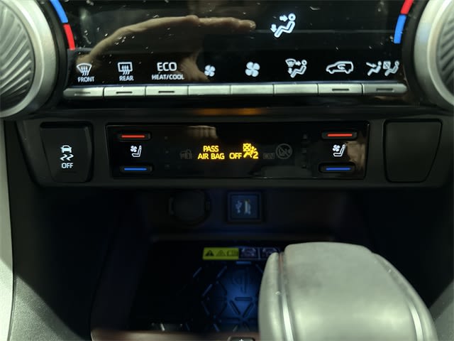 2023 Toyota RAV4 Limited 36