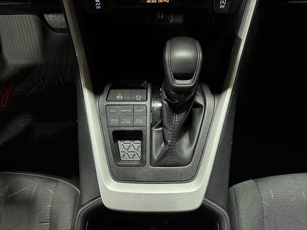 Thumbnail: 2025 Toyota RAV4 - 13