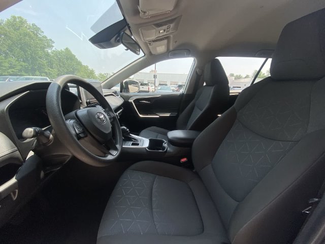 Thumbnail: 2025 Toyota RAV4 - 10