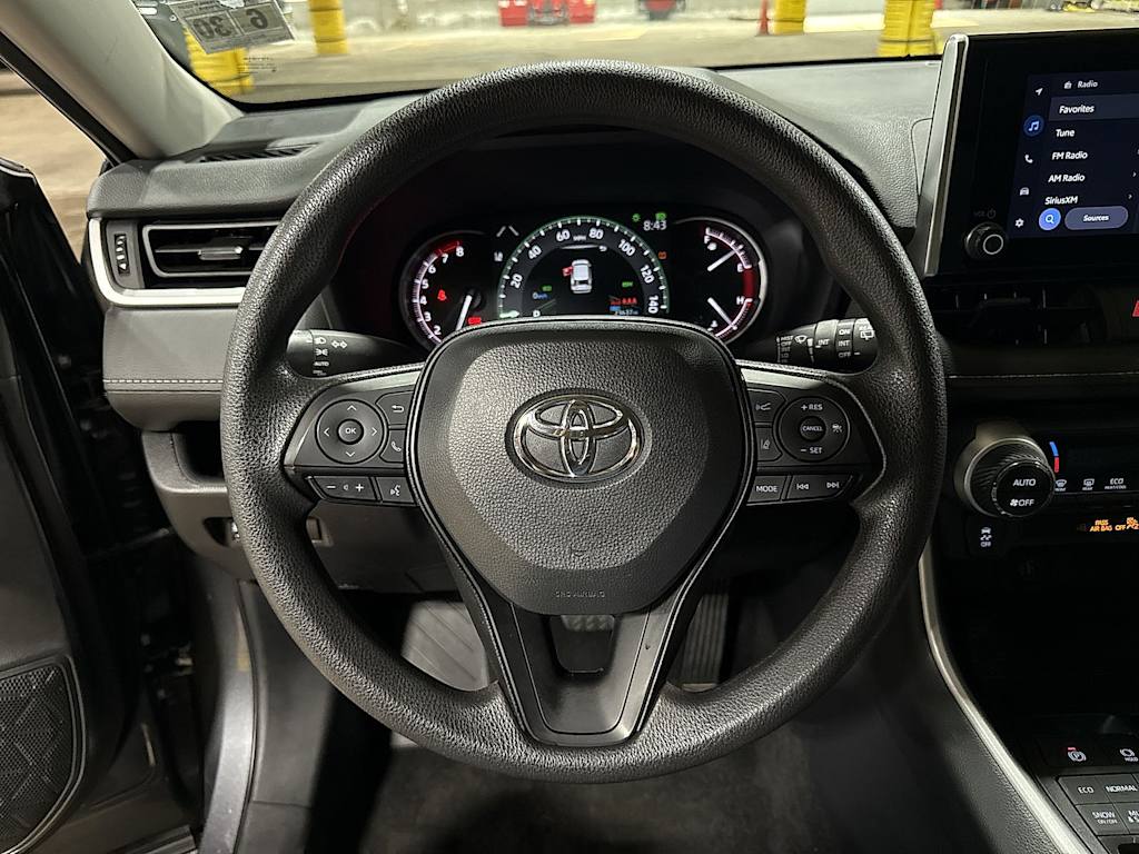 Thumbnail: 2025 Toyota RAV4 - 2