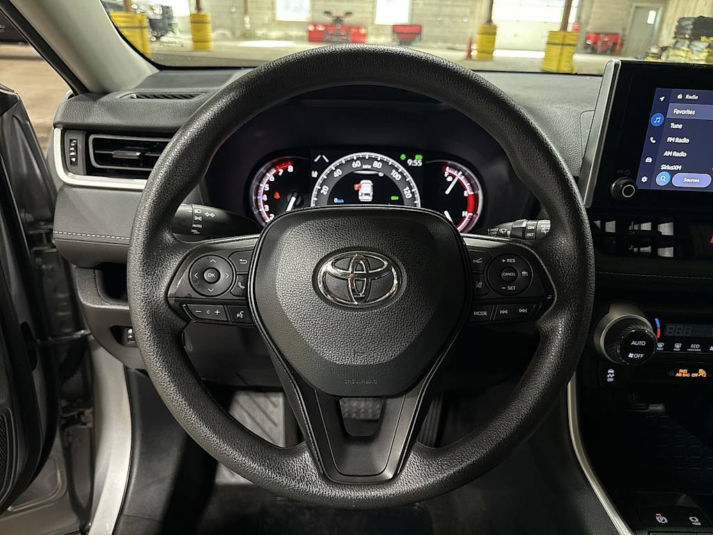 Thumbnail: 2025 Toyota RAV4 - 2