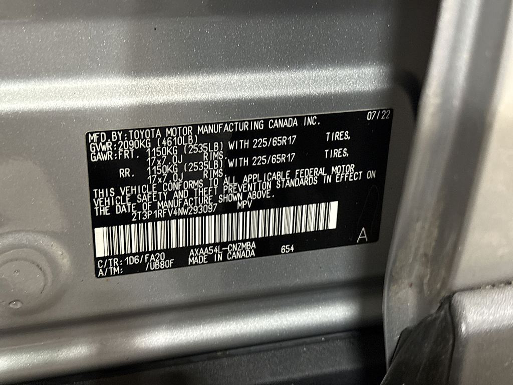 Thumbnail: 2022 Toyota RAV4 - 18