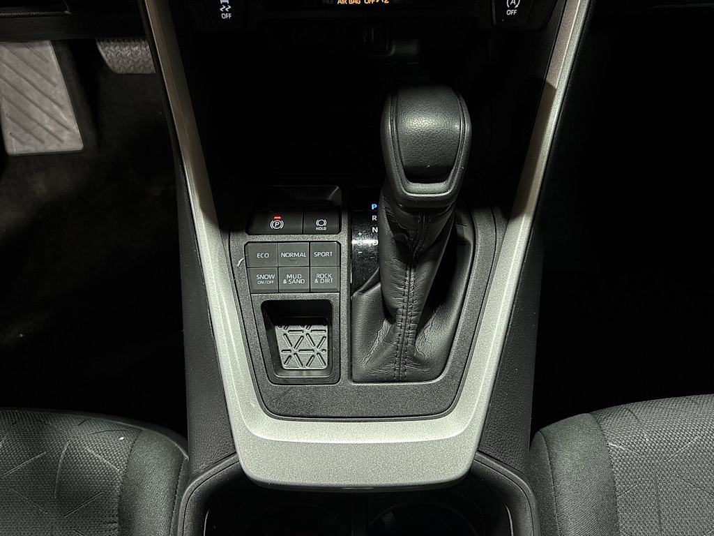 Thumbnail: 2025 Toyota RAV4 - 13