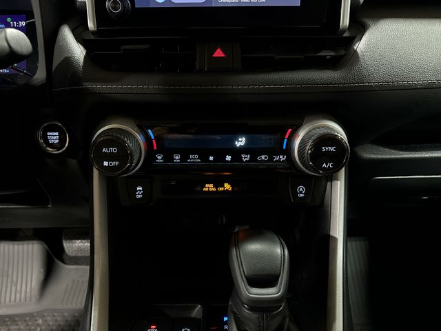 Thumbnail: 2024 Toyota RAV4 - 24