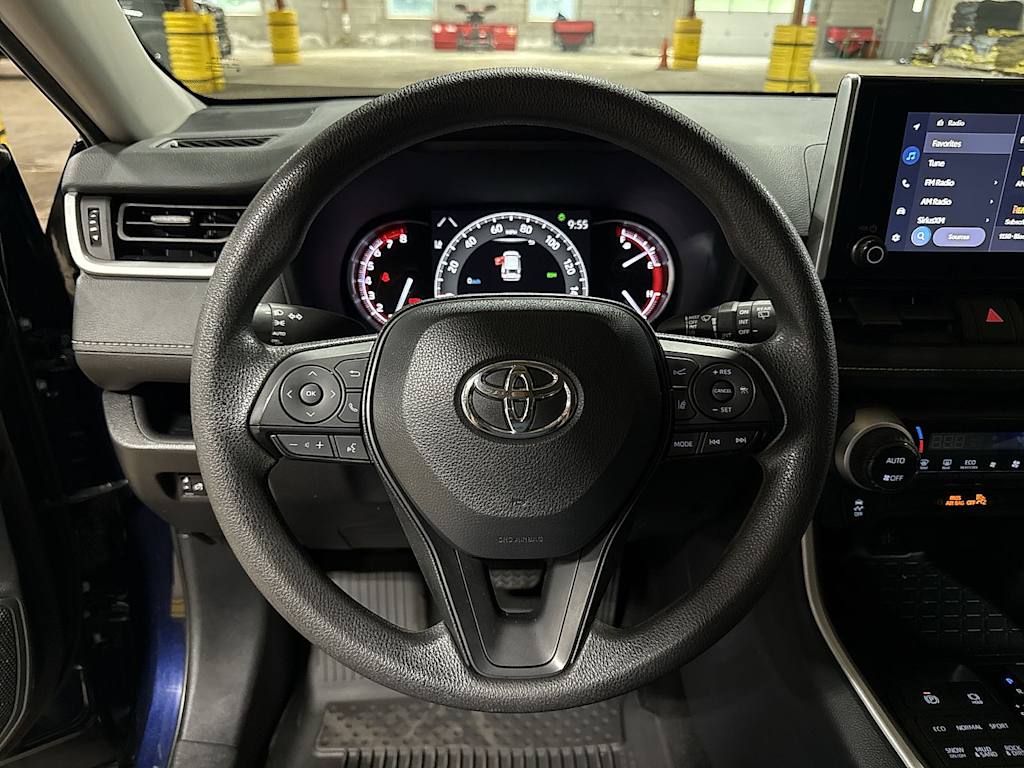 Thumbnail: 2025 Toyota RAV4 - 2