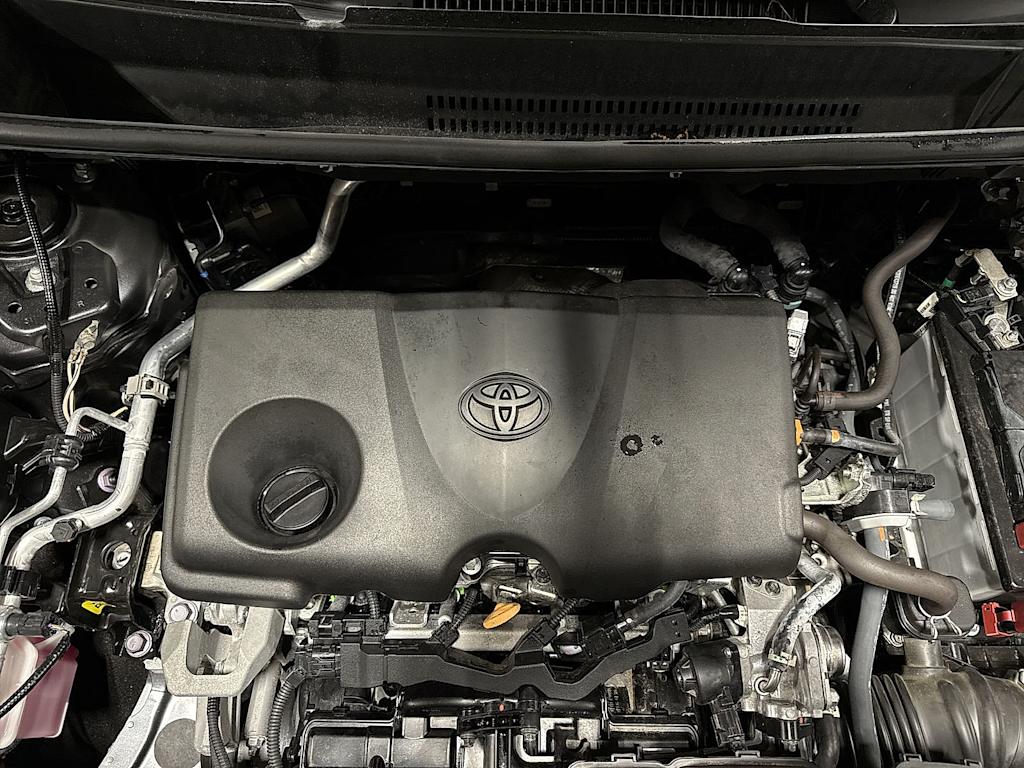 Thumbnail: 2023 Toyota RAV4 - 8