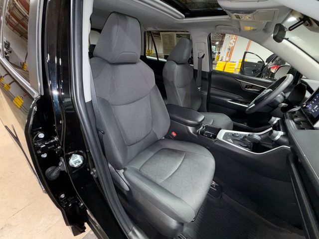 Thumbnail: 2024 Toyota RAV4 - 11