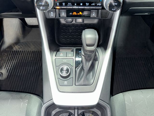 Thumbnail: 2024 Toyota RAV4 - 14