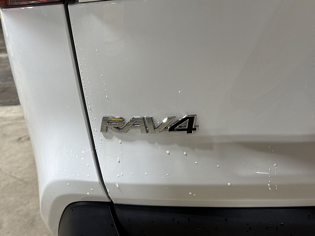 Thumbnail: 2023 Toyota RAV4 - 6