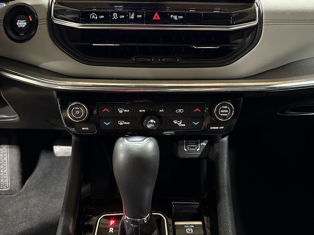 Thumbnail: 2023 Jeep Compass - 23