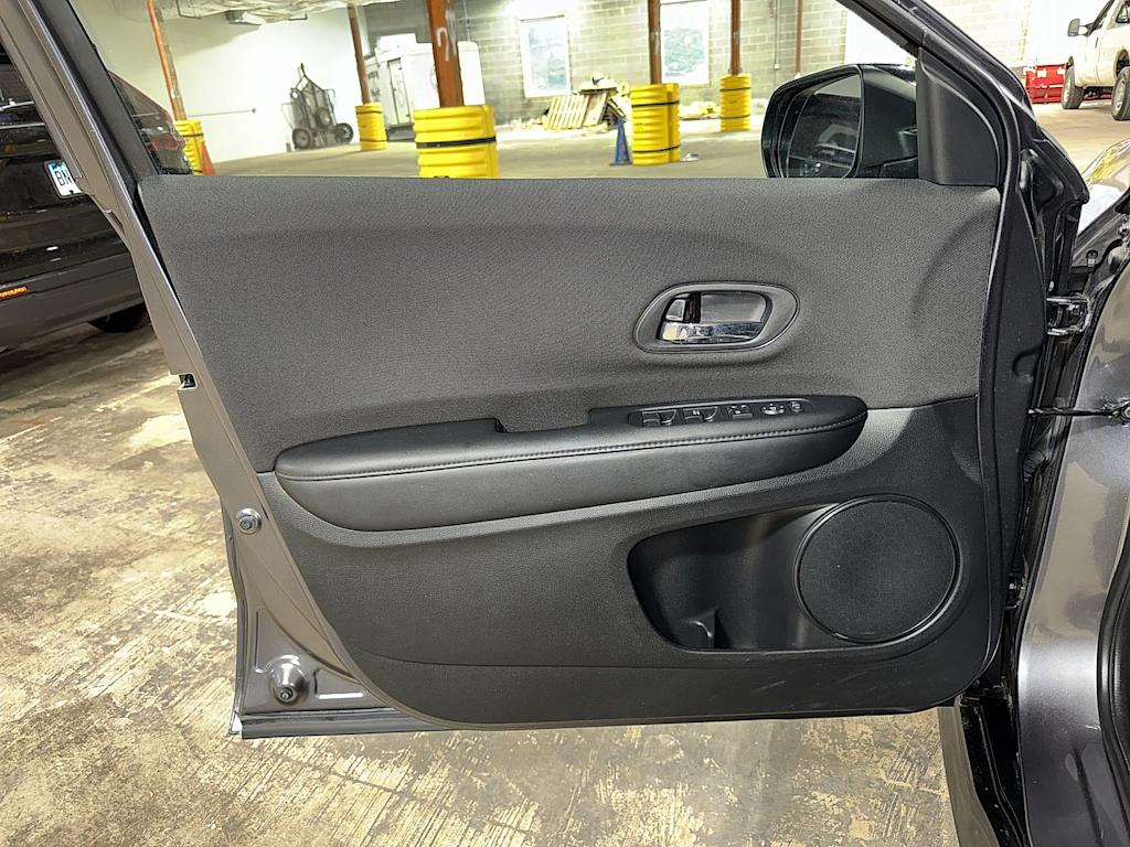 Thumbnail: 2021 Honda HR-V - 29