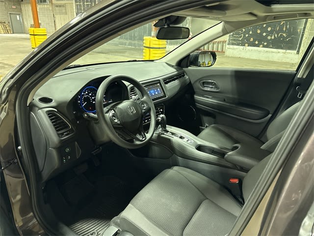 2020 Honda HR-V EX 28