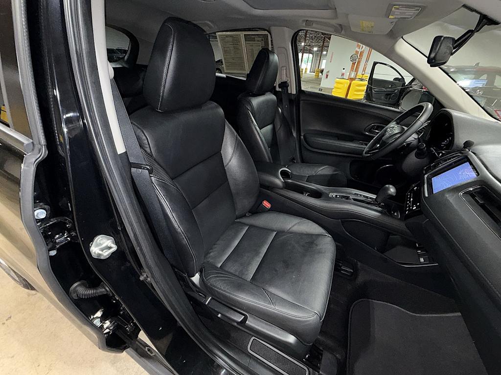 Thumbnail: 2017 Honda HR-V - 9