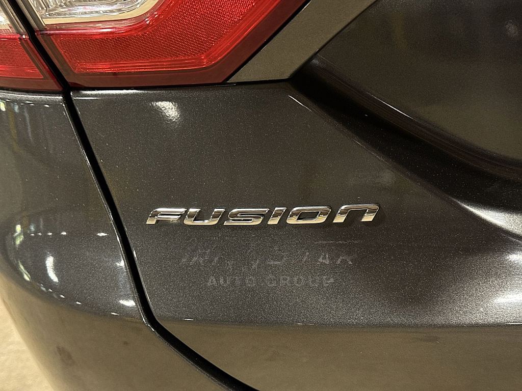 Thumbnail: 2015 Ford Fusion - 6