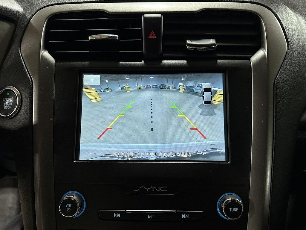 Thumbnail: 2020 Ford Fusion - 29