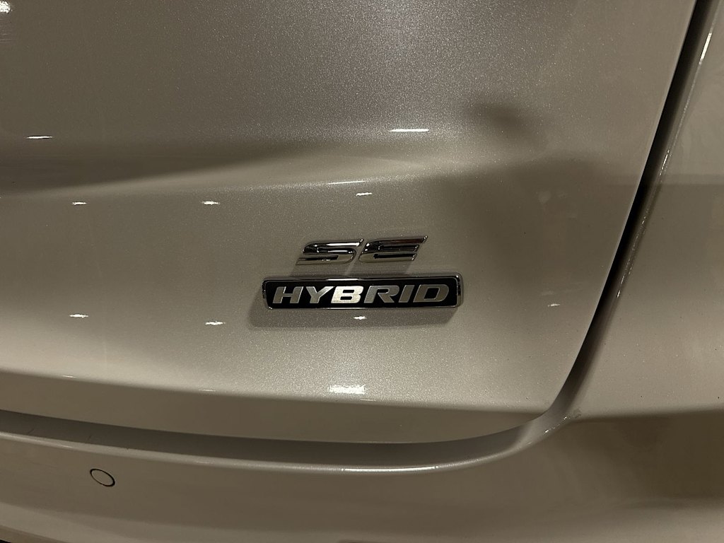 Thumbnail: 2020 Ford Fusion - 30