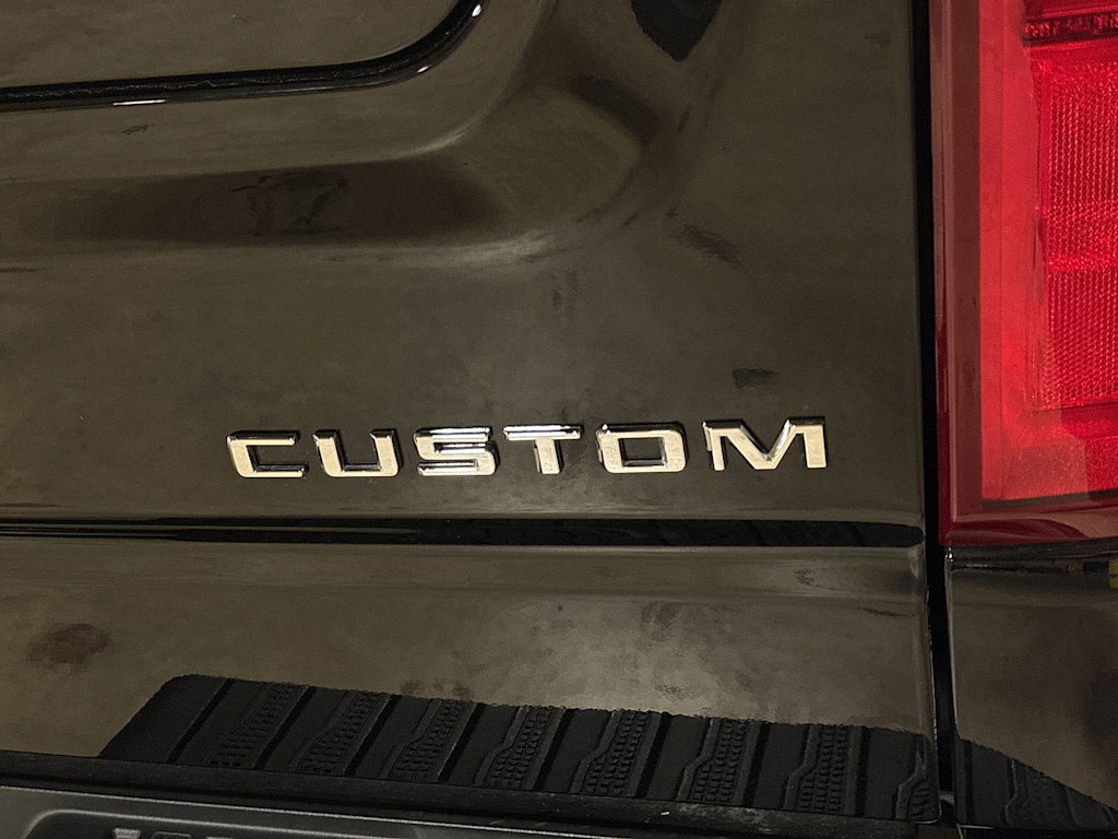 Thumbnail: 2022 Chevrolet Silverado 1500 - 30