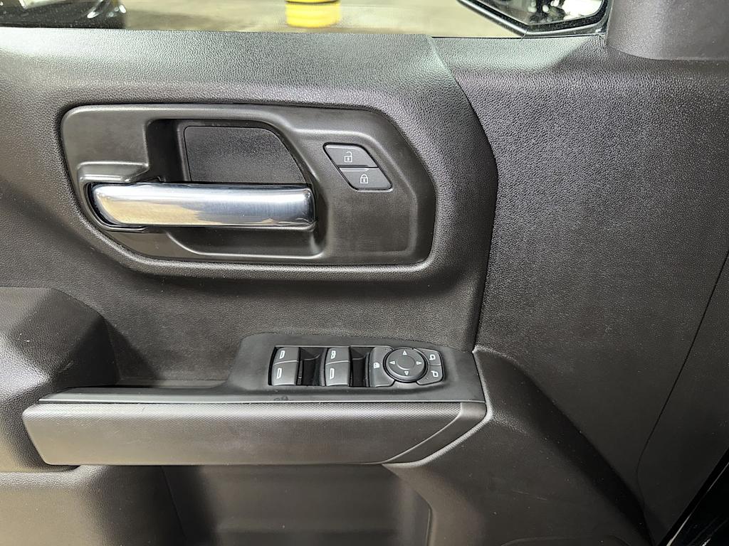 Thumbnail: 2022 Chevrolet Silverado 1500 - 24
