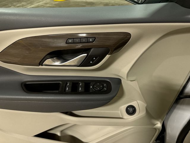 Thumbnail: 2022 GMC Terrain - 24