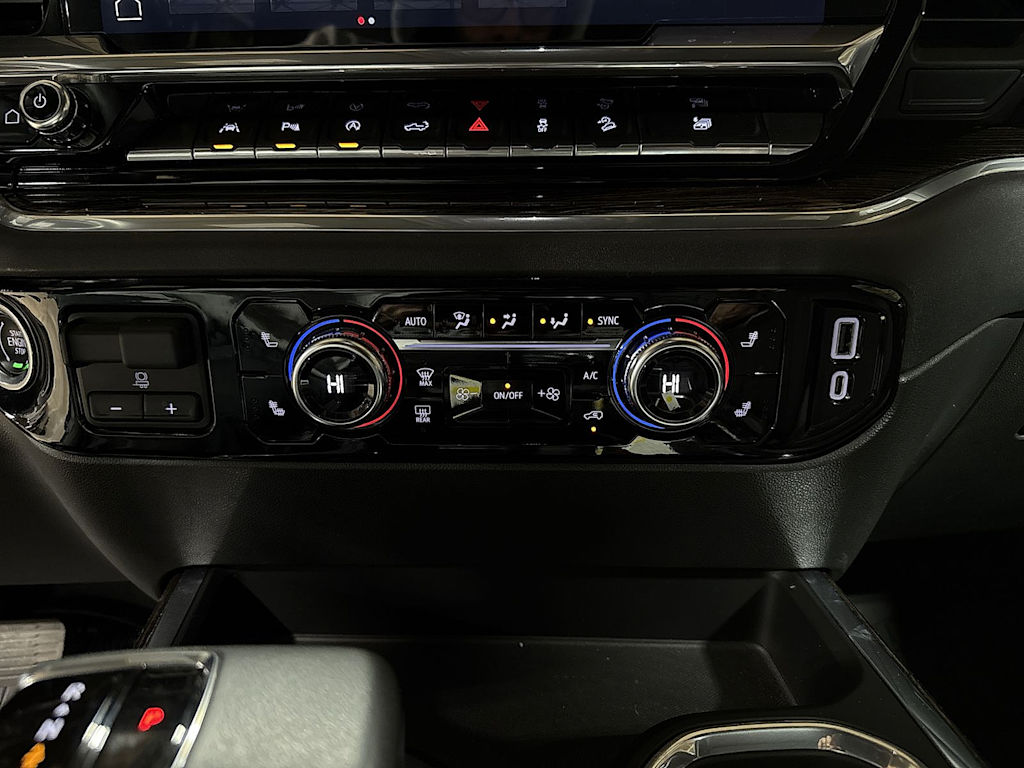 Thumbnail: 2022 GMC Sierra 1500 - 25