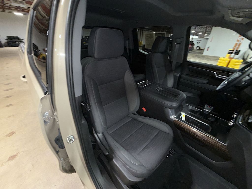 Thumbnail: 2022 GMC Sierra 1500 - 11